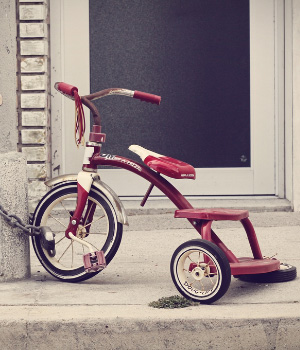 稳定的交易平台求的迷你轰炸台